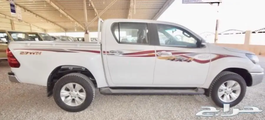 تويوتا هايلوكس 2017 دبل فل كامل (بريمي)  (image 5)