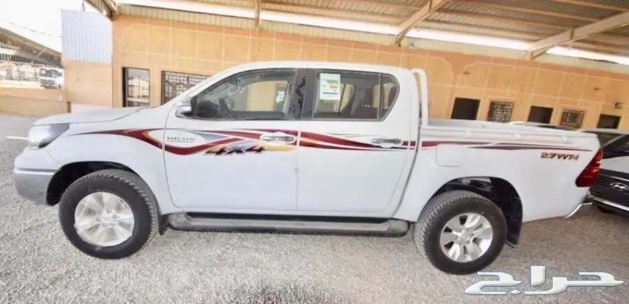 تويوتا هايلوكس 2017 دبل فل كامل (بريمي)  (image 4)