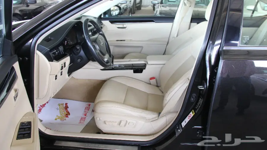 لكزس ES250 موديل 2014 (image 13)