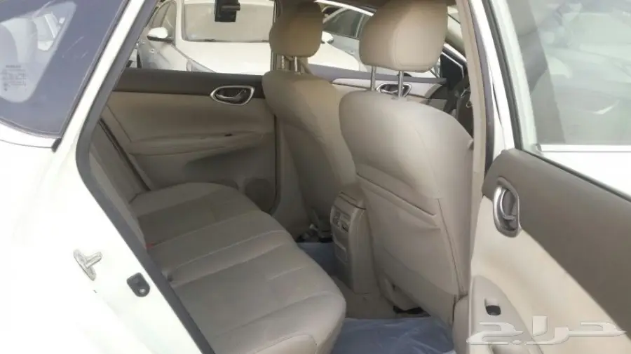 سنترا 1.6 - مستعملة بسعر مميز! (image 8)