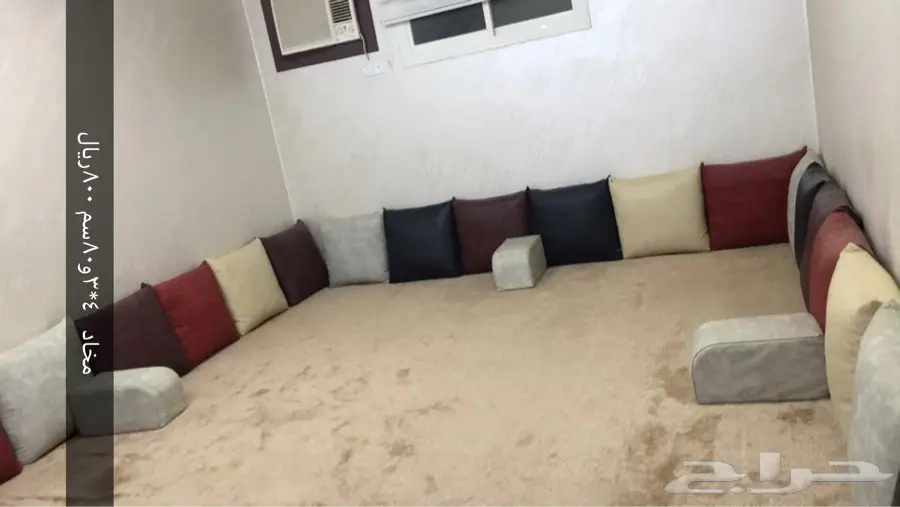 للبيع كنب و فرشه (image 1)