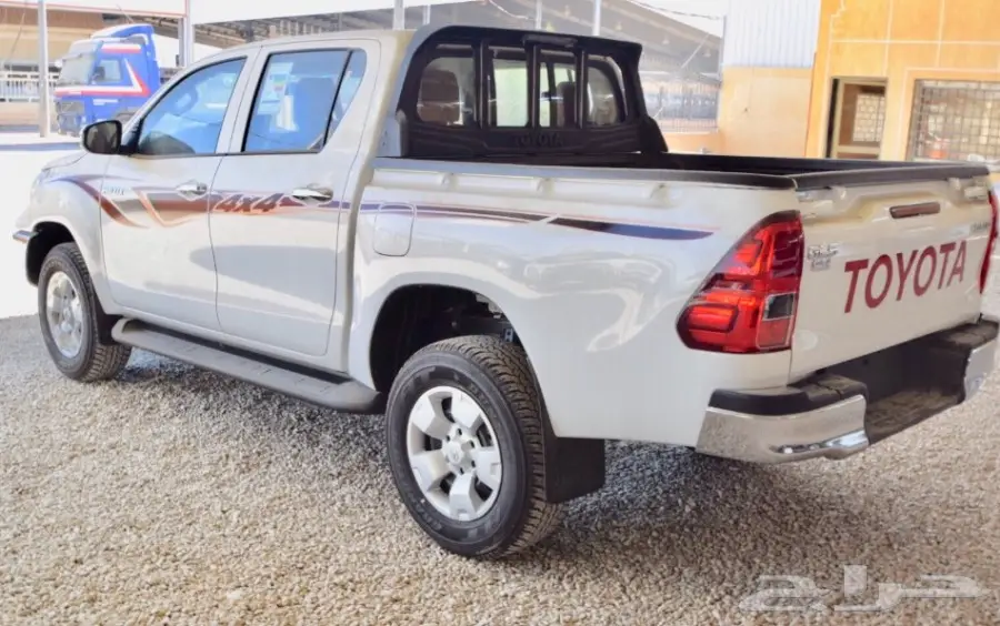 تويوتا هايلوكس 2018 دبل بريمي ديزل كاش وتقسيط (image 5)