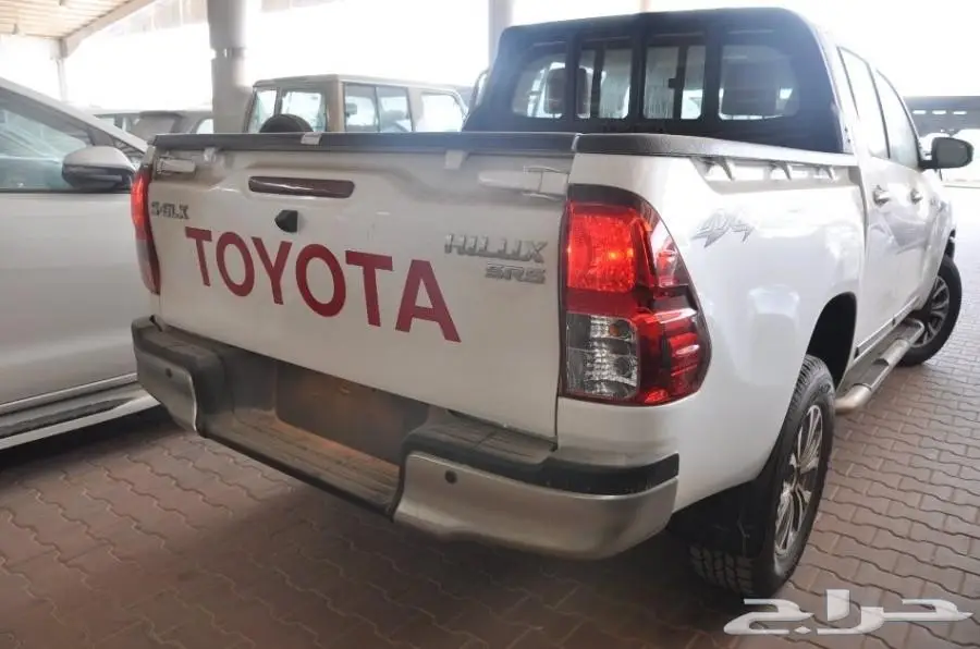 هايلكس غمارتين 2018 فل دبلS.GLX سعودي 102500 (image 7)