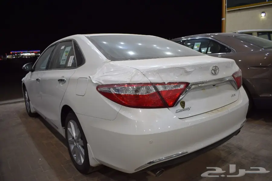 تويوتا كامري فل GLX خليجي فتحه بصمه2017 (image 1)