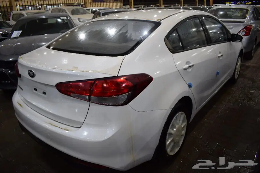 كيا سيراتو نص فل الجبر 2017 جنوط 16 (image 3)