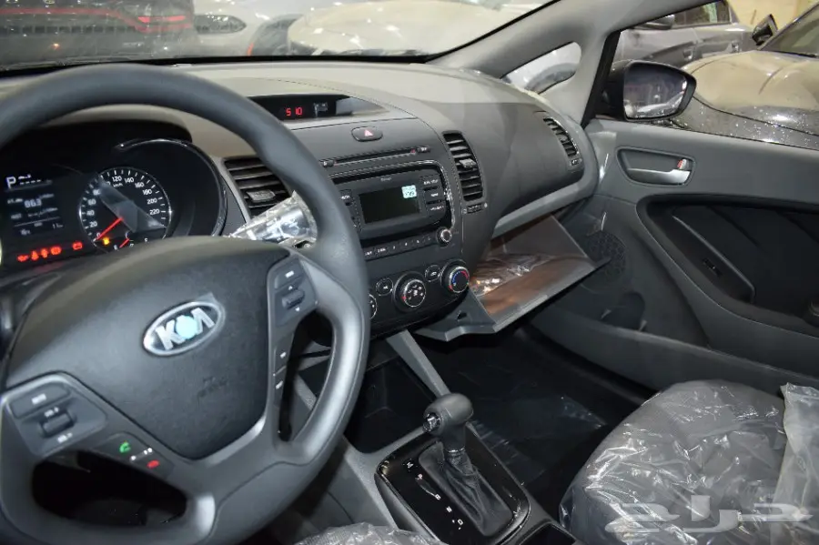 كيا سيراتو نص فل الجبر 2017 جنوط 16 (image 12)