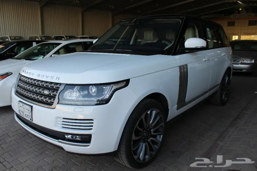 لاند روفر رنج روفر فوج موديل 2017  (image 2)