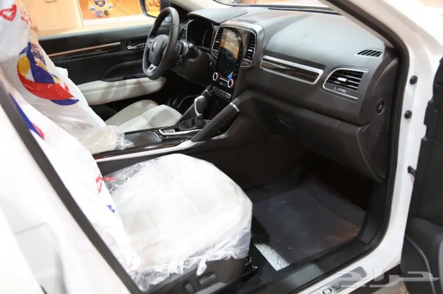 رينو كوليس LE دبل موديل 2017 بسعر 97000 ريال  (image 8)