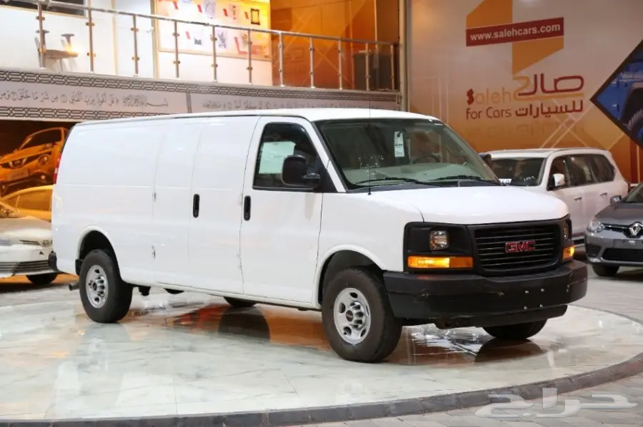 GMC فان سافانا موديل 2016 بسعر 101 الف  (image 2)