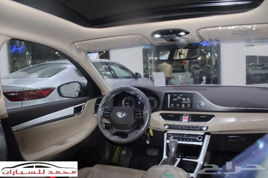 هونداى ازيرا 2018بانوراما جلد بيج 3000 سي سي  (image 24)