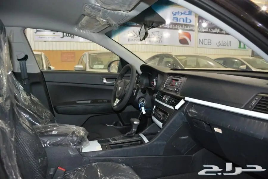 عرض على كيا اوبتيما نص فل 2018 بسعر68000 (image 8)