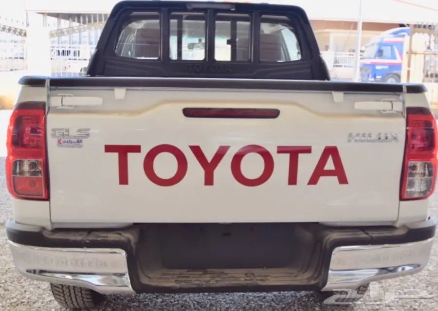 تويوتا هايلوكس 2018 دبل بريمي ديزل كاش وتقسيط (image 4)