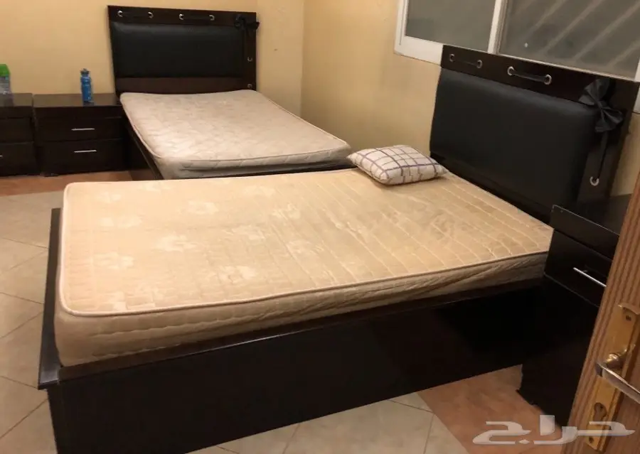 غرفة نوم ٣ أسِر - مستعملة بحالة ممتازة! (image 2)