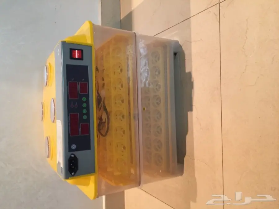 فقاسه سعه 96 بيضه 