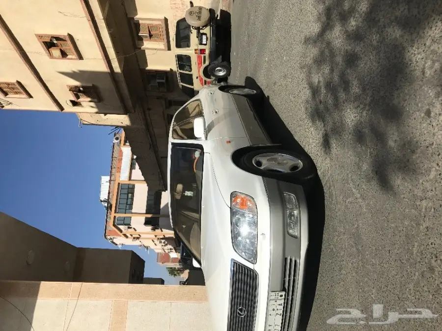 للبيع لكزس امريكي 2000 (image 2)