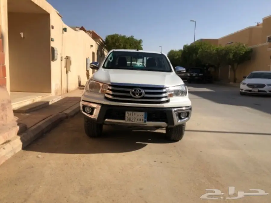 للبيع هايلوكس دبل 2016 أخو الجديد نظيف  (image 1)