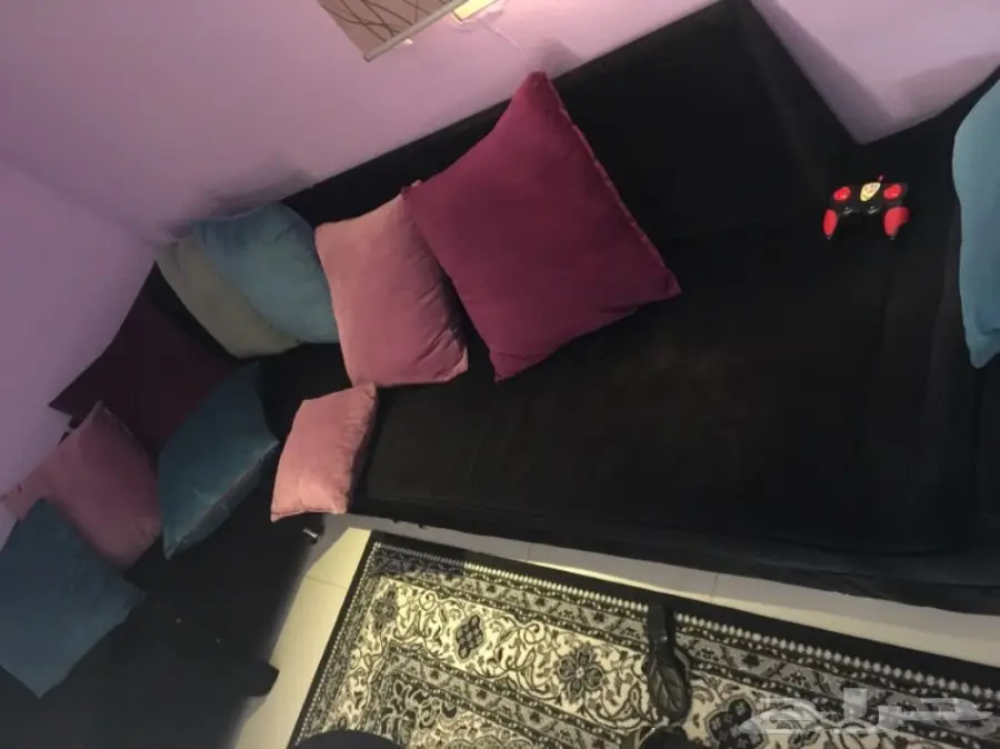 فرصتك! غرفة نوم أنيقة وكنب عصري - بسعر مميز (image 2)