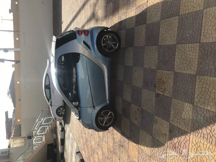 سياره صغيره للبيع شكلها جميل (image 6)