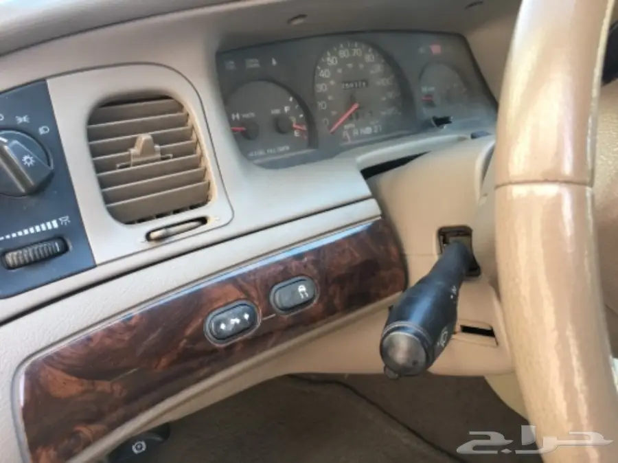 فورد جراند ماركيز 2005 (image 6)