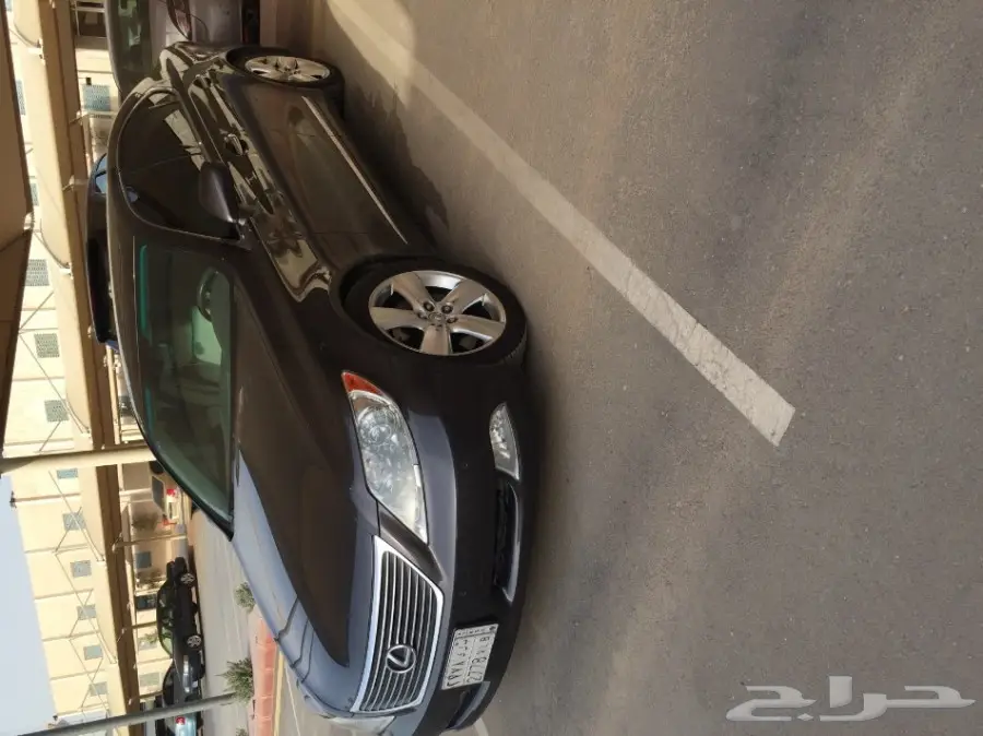 لكزس LS 460 نظيف