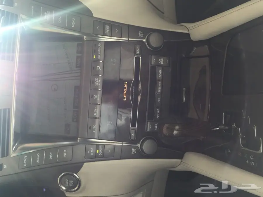 لكزس LS 460 نظيف (image 5)