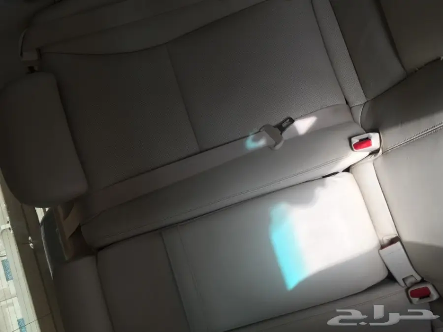 لكزس LS 460 نظيف (image 8)