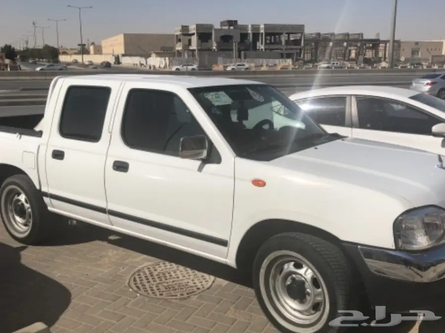 Nissan Datsun 2012 (image 1)