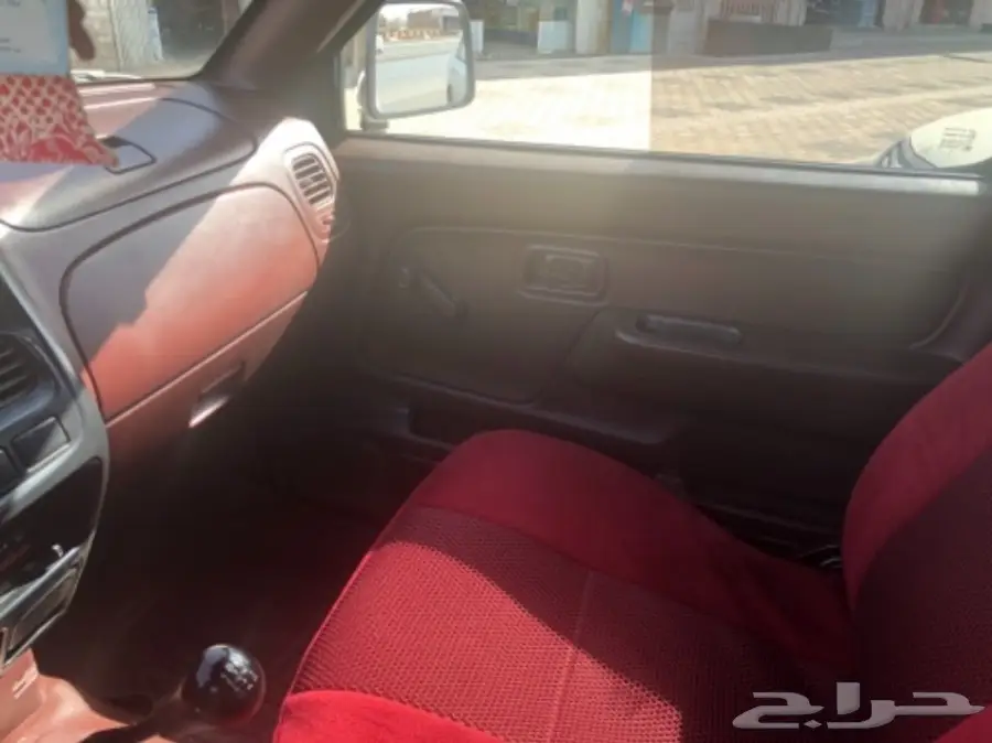 Nissan Datsun 2012 (image 7)