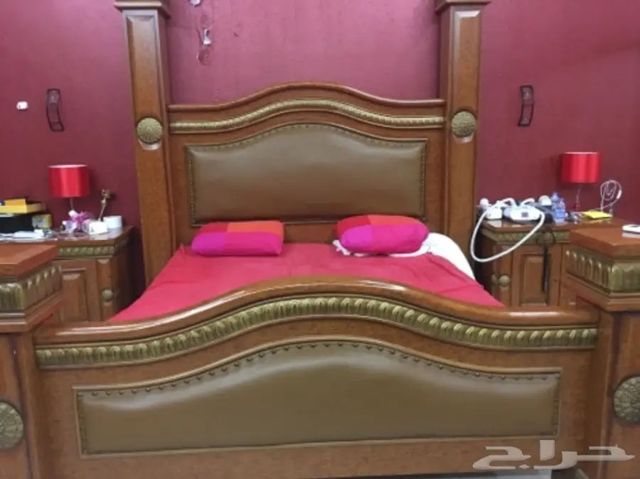 اثاث مستعمل نظيف سرير ودولاب (image 1)