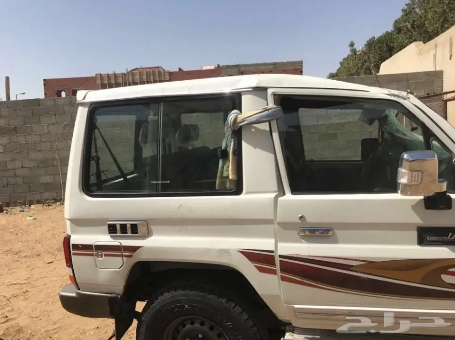 جيب ربع موديل 2016 بريمي مصدوم للبيع (image 2)