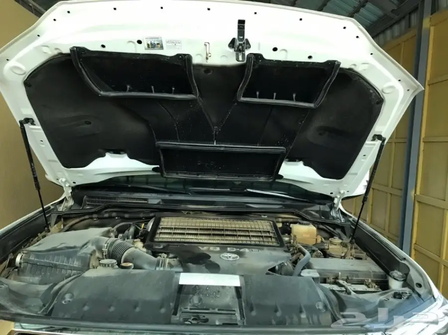 تويوتا لاند كروزر ديزل GX460 - موديل 2017 - حالة ممتازة! (image 5)