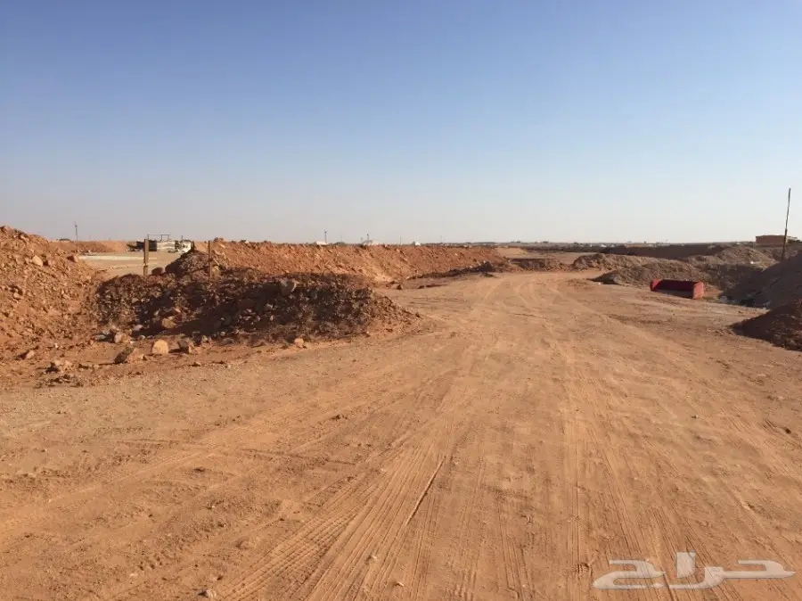 مخيم للبيع كامل موقع ممتاز بالعاذرية (image 36)