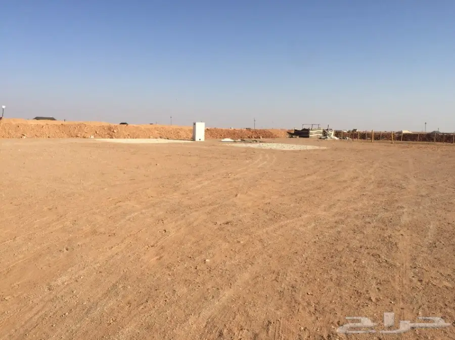 مخيم للبيع كامل موقع ممتاز بالعاذرية (image 39)