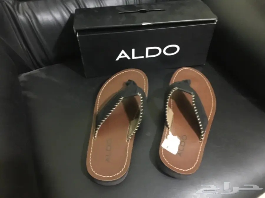 جزمه سكتشرز طبيه وشبشب الدو فيتنامي بنصف سعر (image 2)