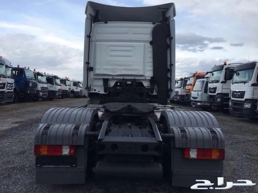 شاحنة راس مرسيدس أكتروس 1844 ميقا 2010 (image 4)