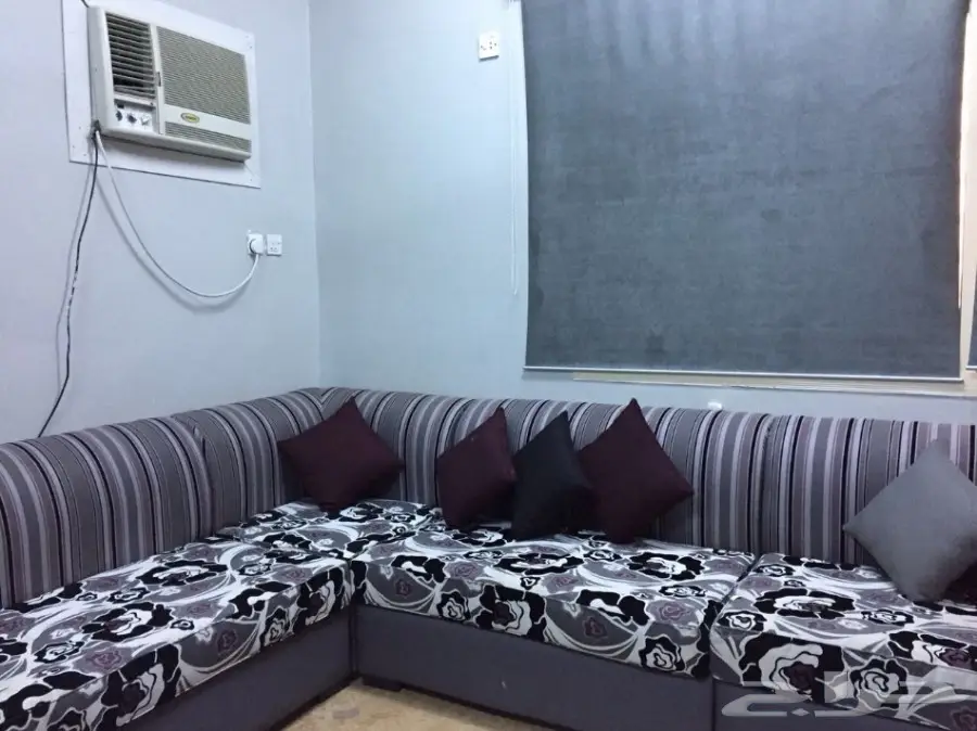 كنب متصل للبيع  (image 1)