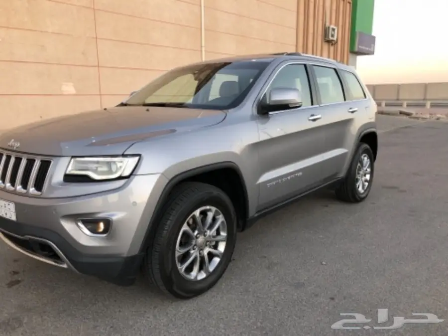 للبيع جيب قراند شروكي  2015