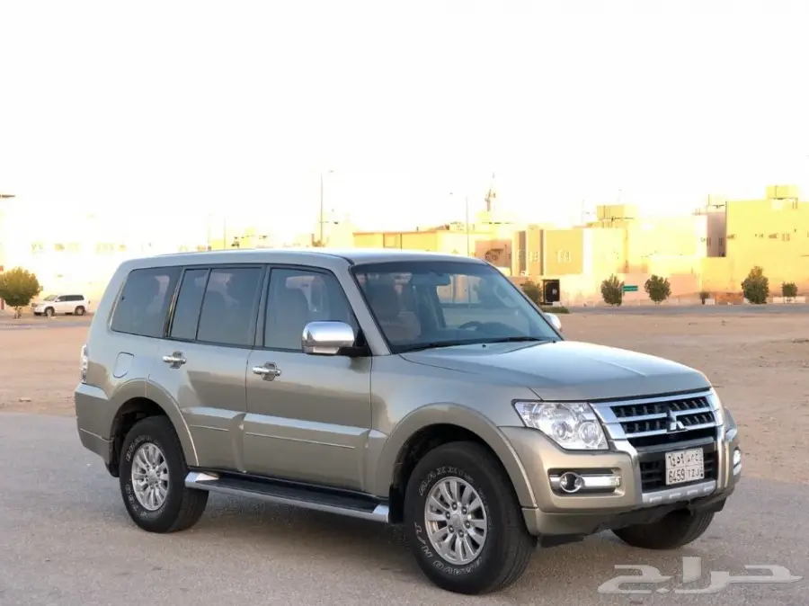 باجيرو 2015 ستاندر 