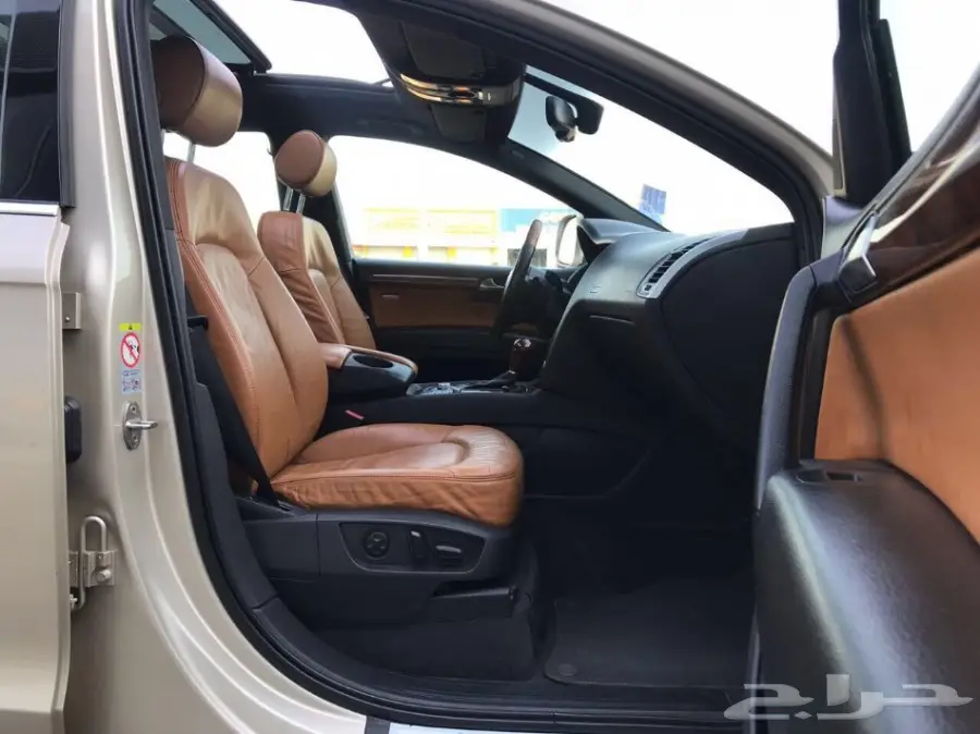 Audi q7 2007 V8 (image 9)