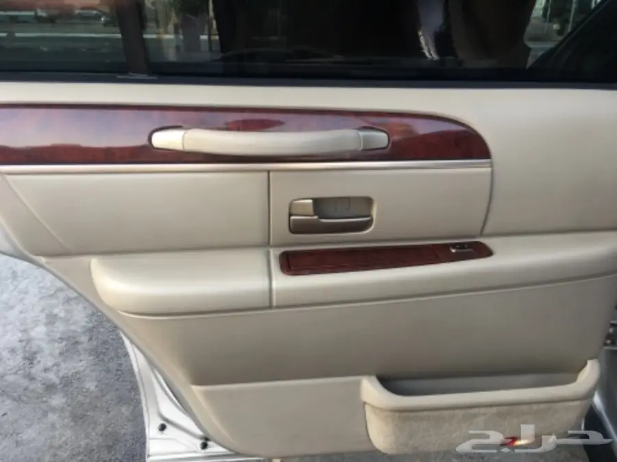 تاون كار 2003 - فل كامل - فرصه! (image 1)