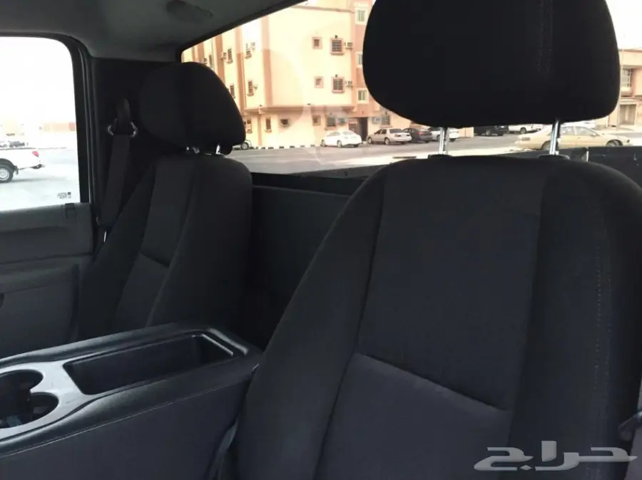 للبيع شفرلية سلفرادو 2011 ابيض HD2500 غماره (image 8)