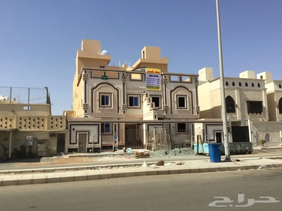 للبدل  بشاليه في درة العروس او عقار او ارض 