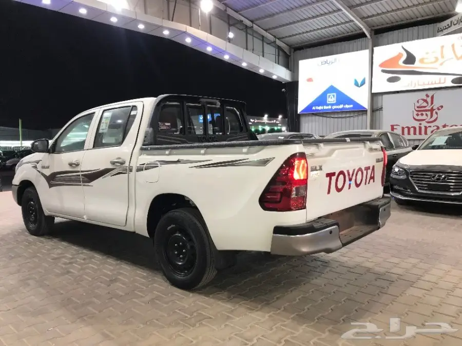 هايلوكس 2018 غمارتين GLX سعودي بسعر مغري (image 4)