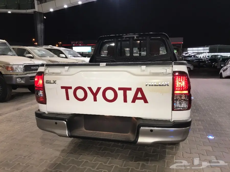 هايلوكس 2018 غمارتين GLX سعودي بسعر مغري (image 6)