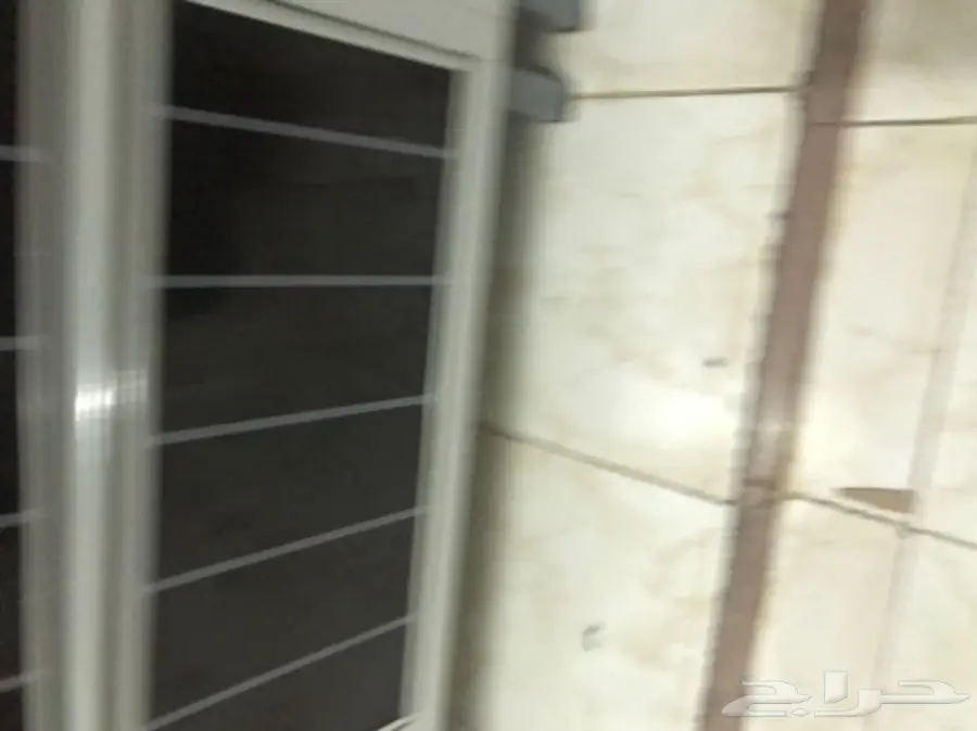 مطبخ للبيع نظيف جدا  (image 1)