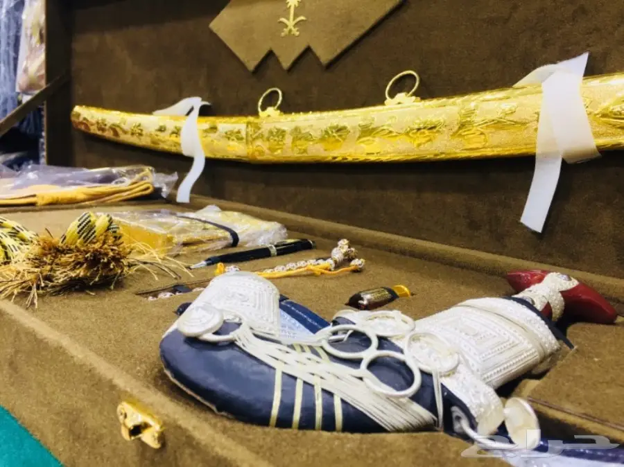 طقم فاخر هدية تجمل الكميه محدودة جدا شاهد  (image 6)