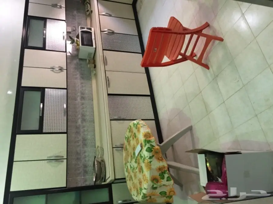 أجهزه كهربائية وأثاث 