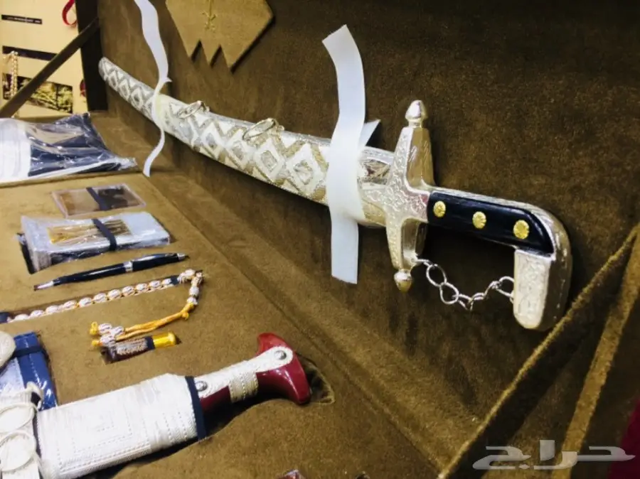 طقم هدية فاخر ويجمل بكل تفاصيله شاهد  (image 6)