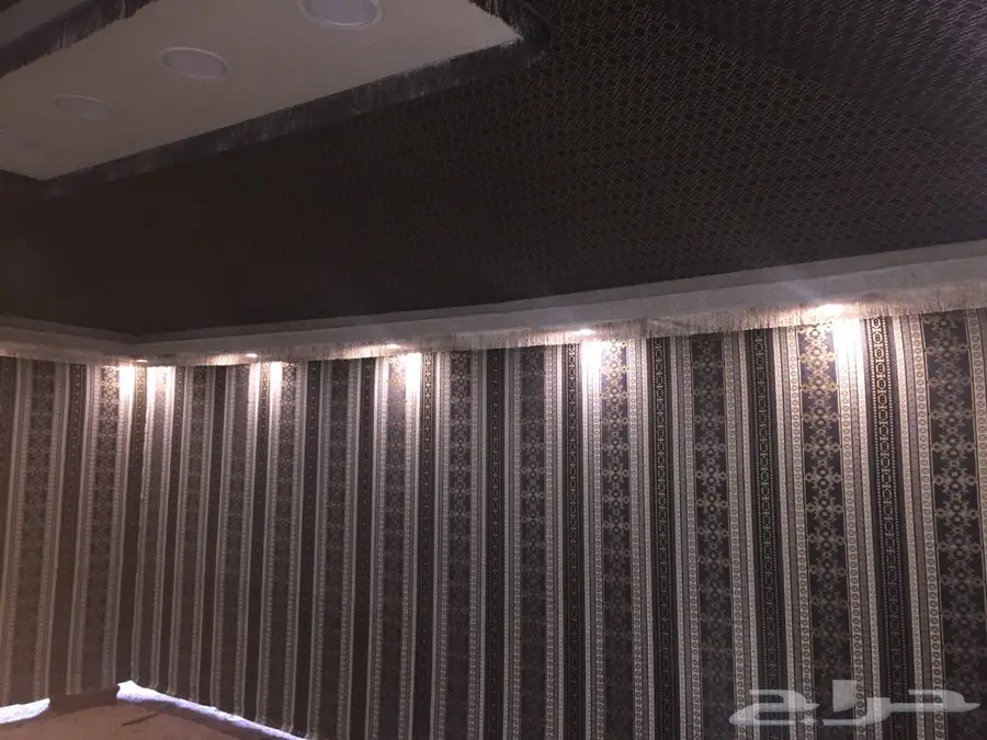 بيت شعر متنقل عبر سطحة بونش  (image 2)