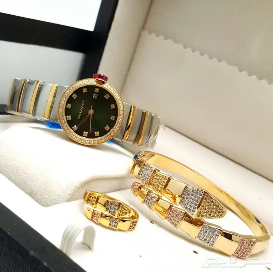 أطقم الماركات العالمية رجالي ونسائي 2018 (image 227)